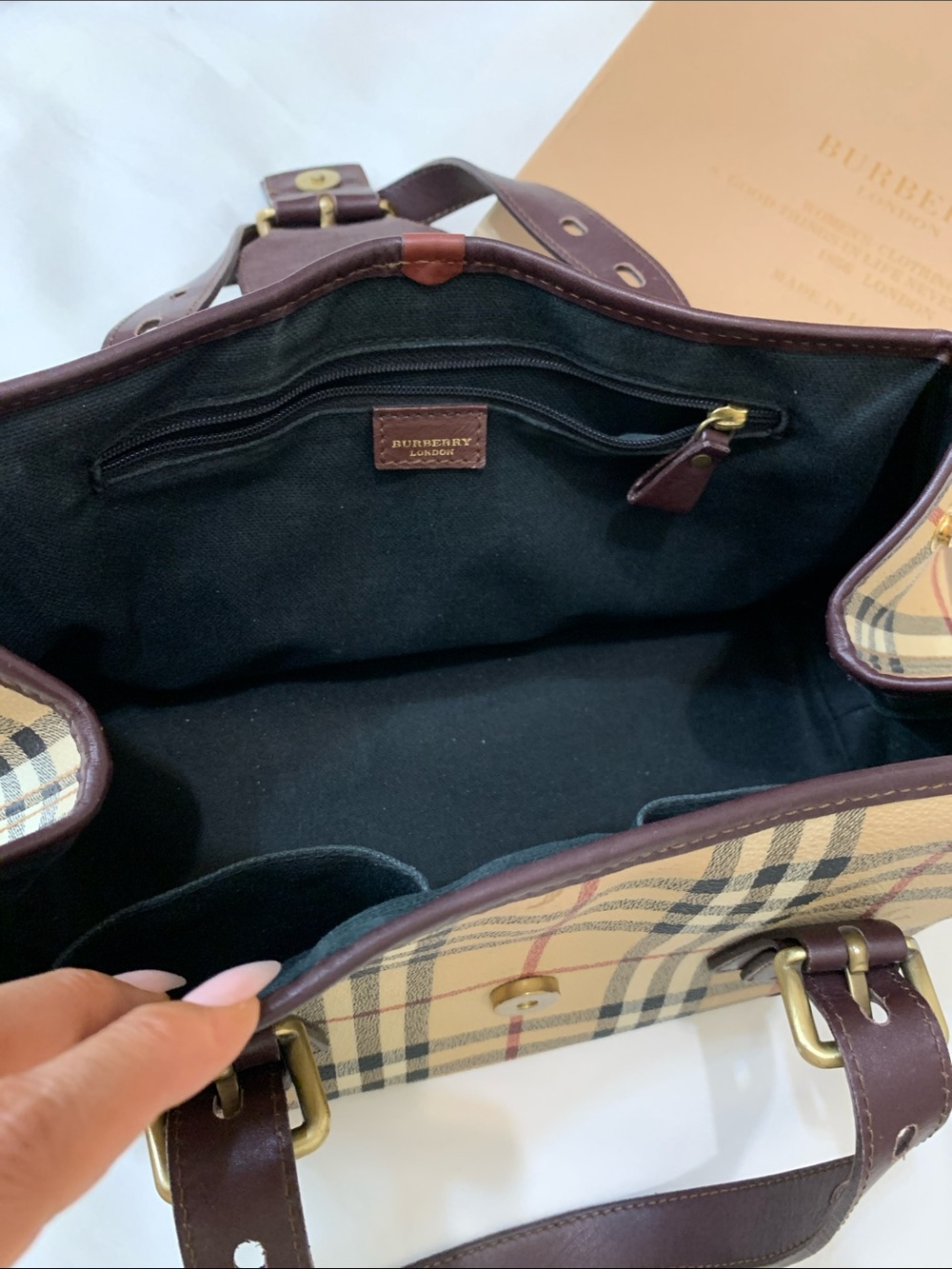 100% genuine Burberry bag - Picture 15 of 16